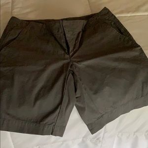 GAP Shorts Women’s Size 10 Gray